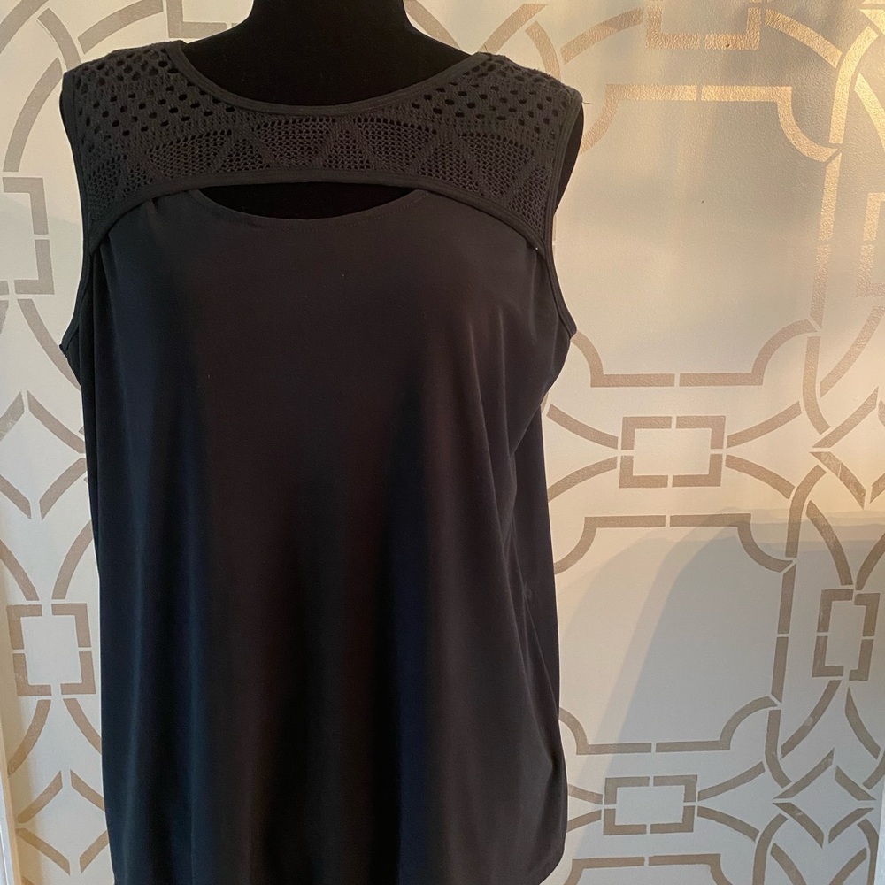 Picadilly Sleeveless Top/Tank Cutout Neckline Blk